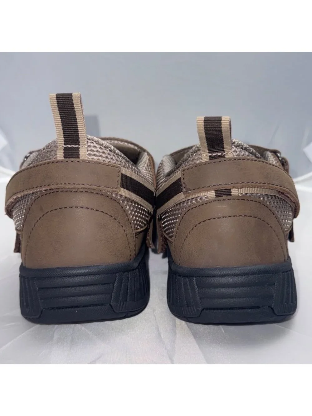 Orthofeet Outdoor Sandals Mens 11W 2E Brown Leather Orthopedic Comfort Fit